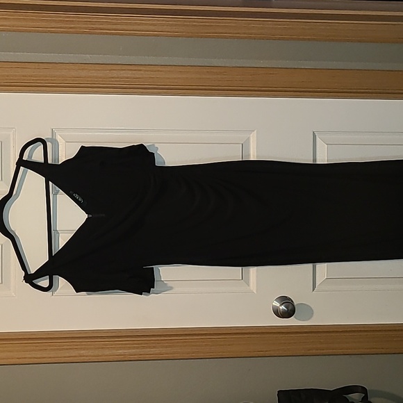 Ralph Lauren Black Cold Shoulder Gown - Picture 2 of 9